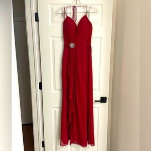 DaVinci gown